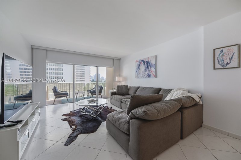 Property photo # 0
