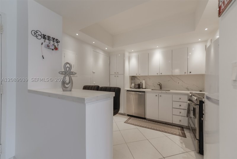 Property photo # 7