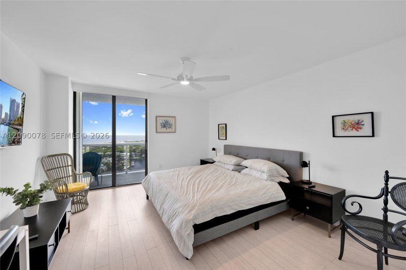 Property photo # 9