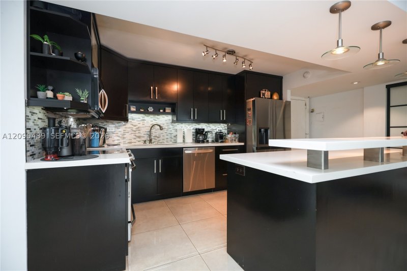 Property photo # 2