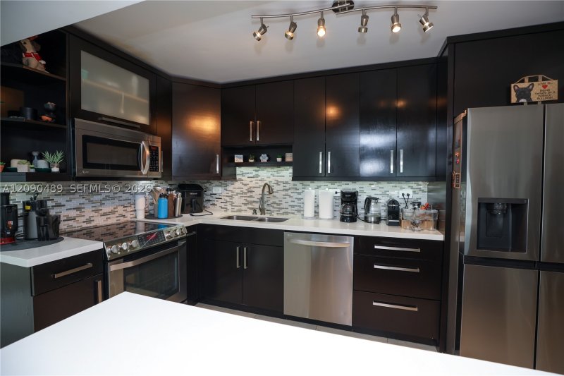 Property photo # 5