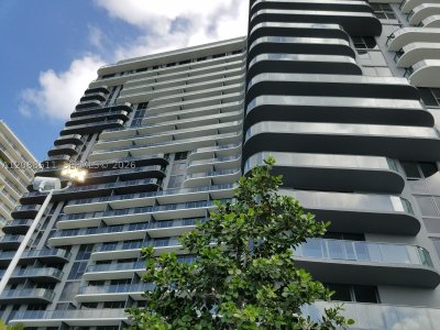 Hyde Midtown Apt #811