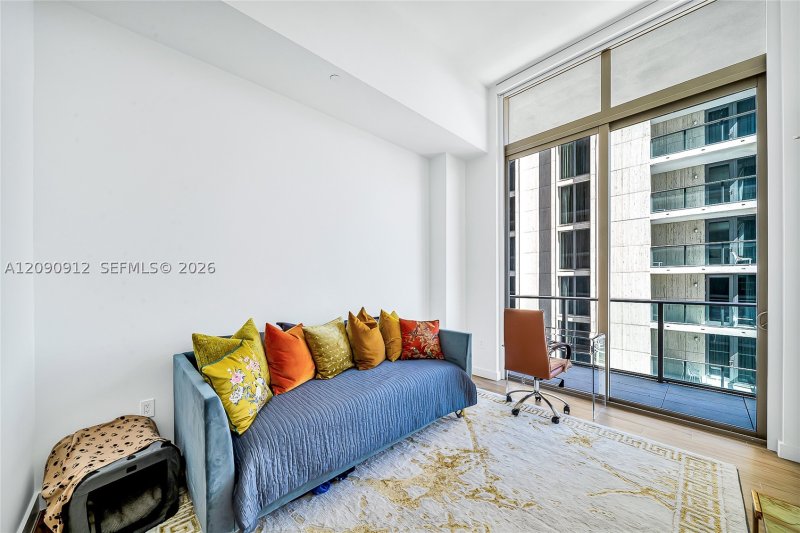 Alquiler de apartamento en Mr. C Residences Bayshore Tower 706