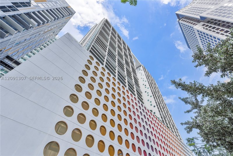 Condo for sale at 500 Brickell West Tower 3605