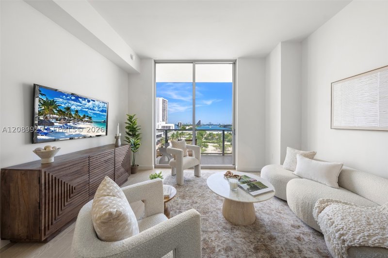 Condo for sale at Casa Bella 609