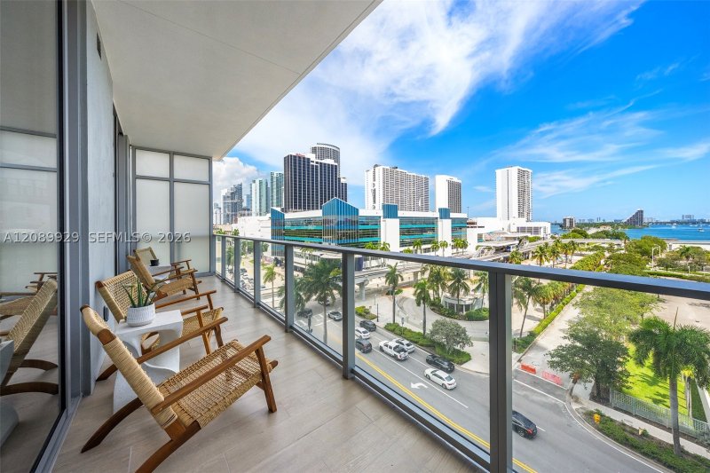 Condo for sale at Casa Bella 609