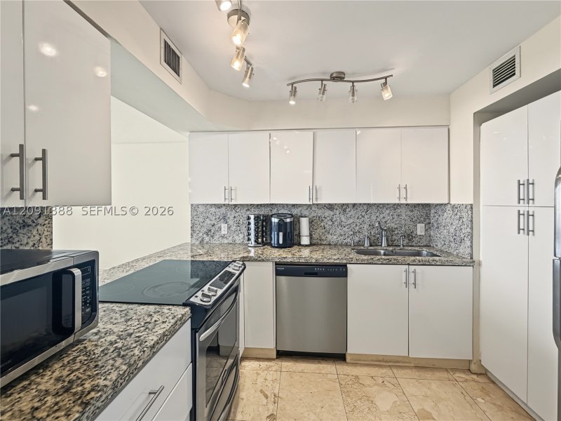 Property photo # 3