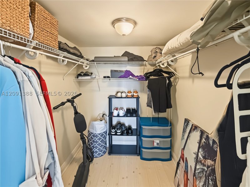 Property photo # 8
