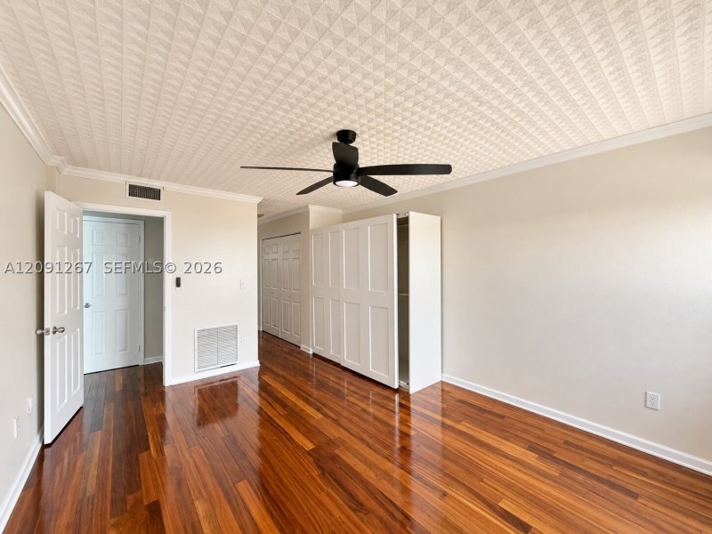 Condo for sale at Riviera Towers Condo 63
