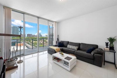 Axis on Brickell South Tower Apt #1202-S