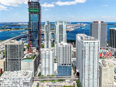 Comprar apartamento en YotelPad Miami 2806