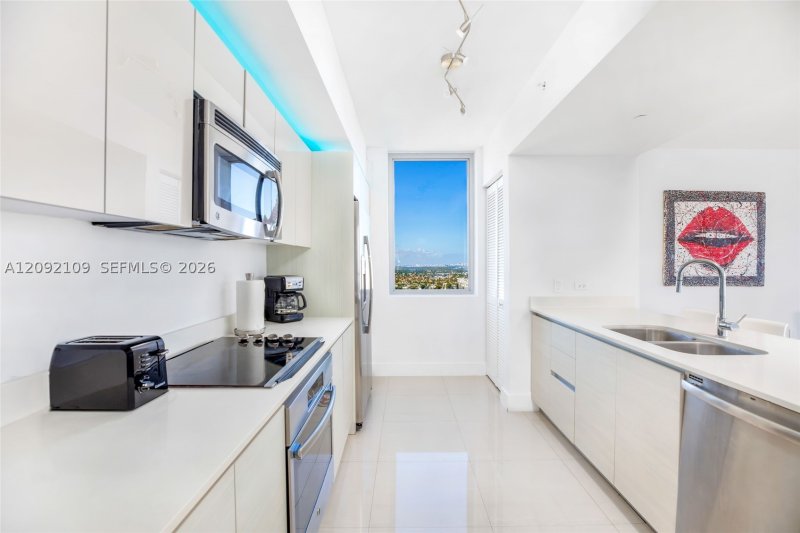 Property photo # 9