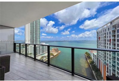 Icon Bay Apt #1608