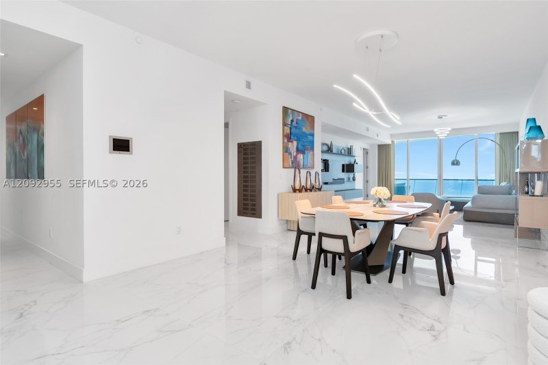 Alquiler de apartamento en Jade Signature 3203