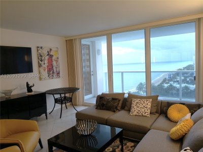 Aluguel de apartamento no Aquarius Towers 1106S