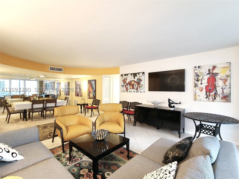 Apartment for rent at Aquarius Towers 1106S