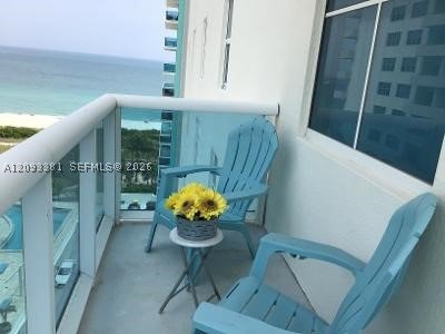 Aluguel de apartamento no The Waverly At Surfside 921