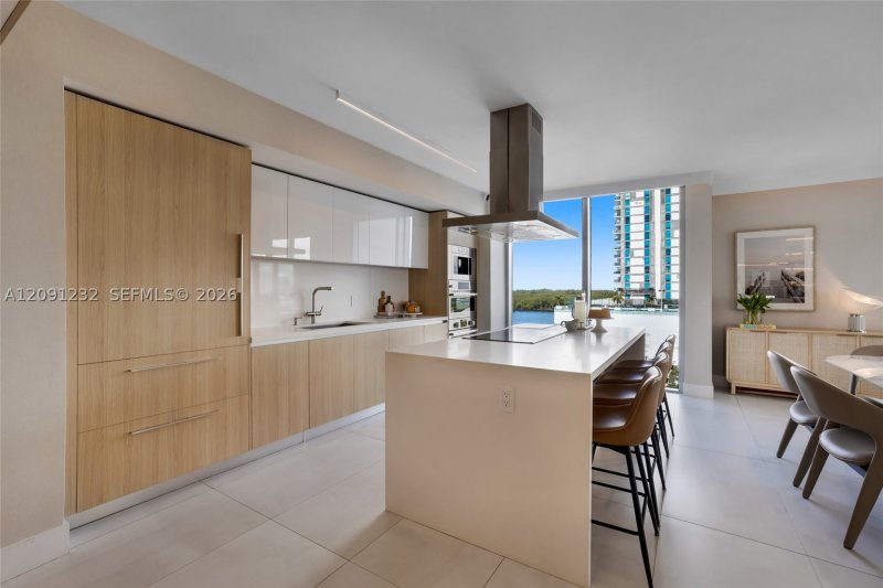 Comprar apartamento en Parque Towers at St. Tropez 5-701