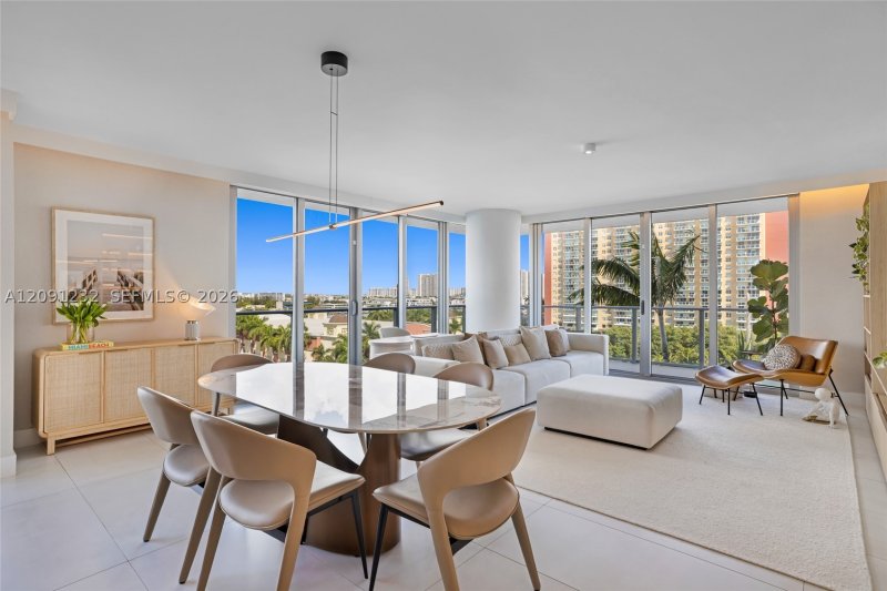 Comprar apartamento en Parque Towers at St. Tropez 5-701