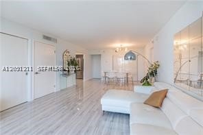 Aluguel de apartamento no Arlen House 521