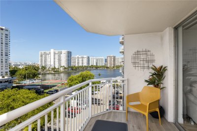 Del Prado North Tower Apt #502