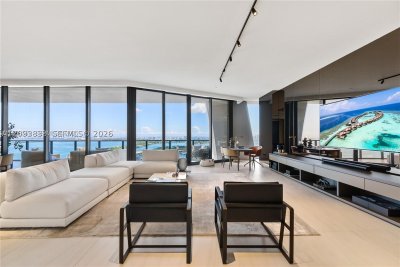 Comprar apartamento en One Thousand Museum 3502