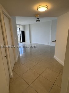 Aluguel de apartamento no Brickell Key One A1401