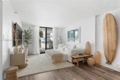 Vendome Place Apt #207