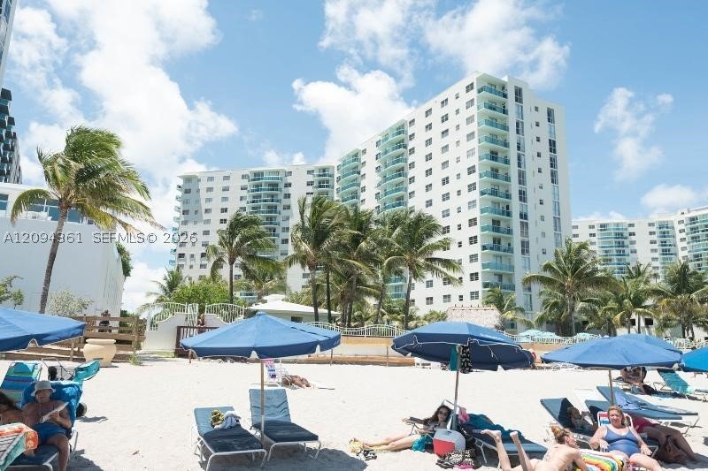 Condo for sale at Tides Hollywood Beach 10B