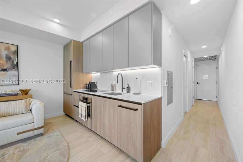 Comprar apartamento en 72 Park Miami Beach 611