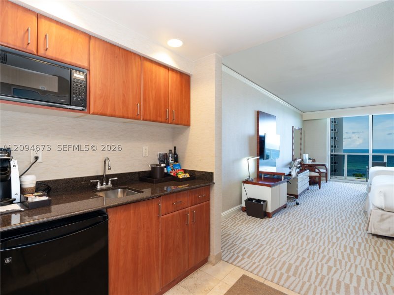 Condo for sale at Trump International Sonesta Beach Resort 606