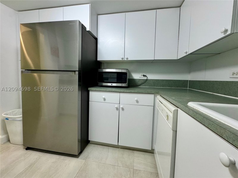Apartment for rent at The Summit 318S