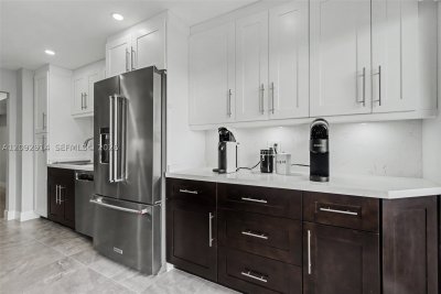 Aluguel de apartamento no The Summit 216N