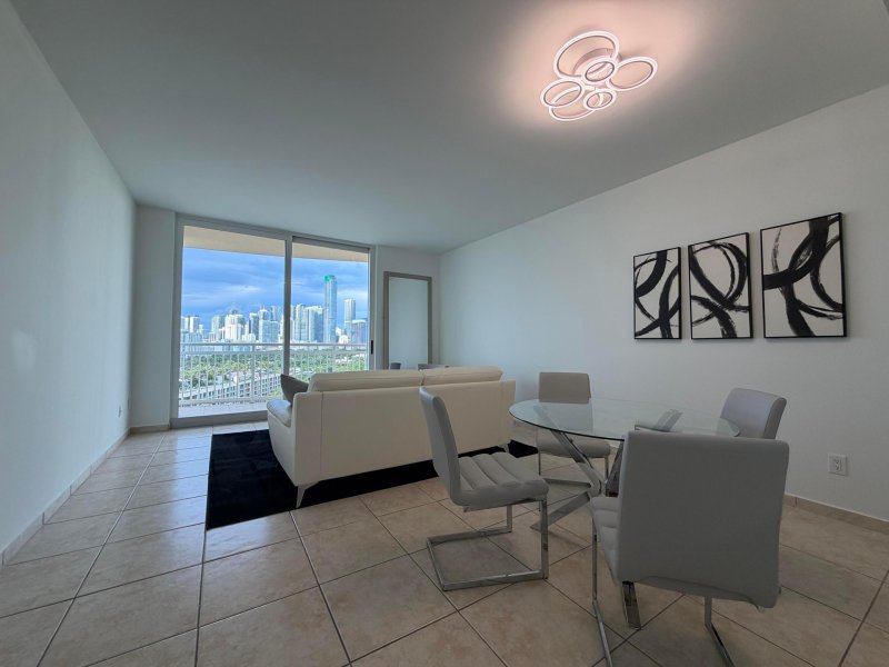 Property photo # 0