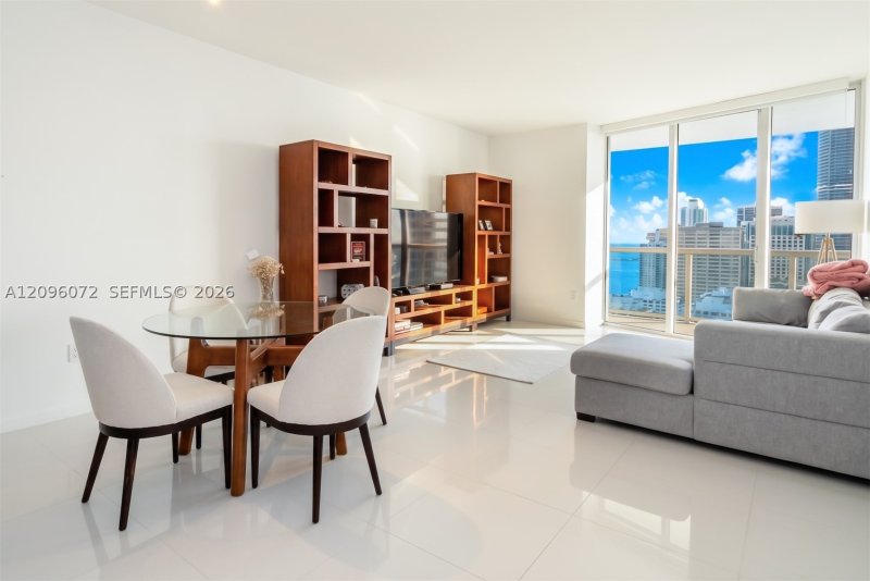 Comprar apartamento no Icon Brickell Tower II 3207