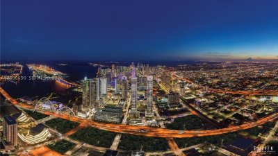 Comprar apartamento en E11EVEN Hotel & Residences 2411