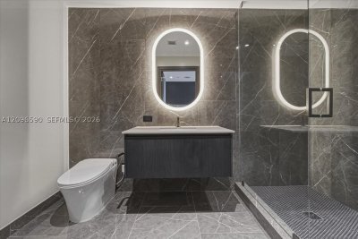 Comprar apartamento en E11EVEN Hotel & Residences 2411