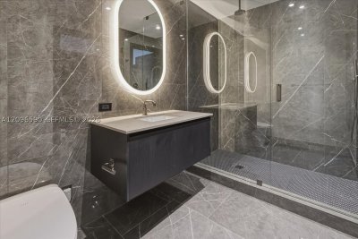 Comprar apartamento en E11EVEN Hotel & Residences 2411