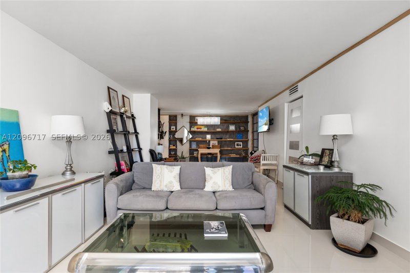 Property photo # 6
