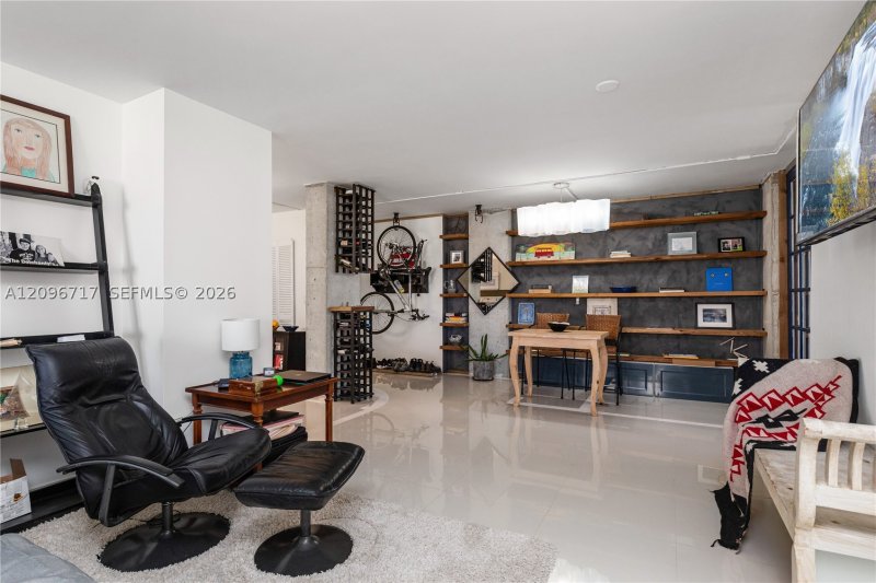 Property photo # 7