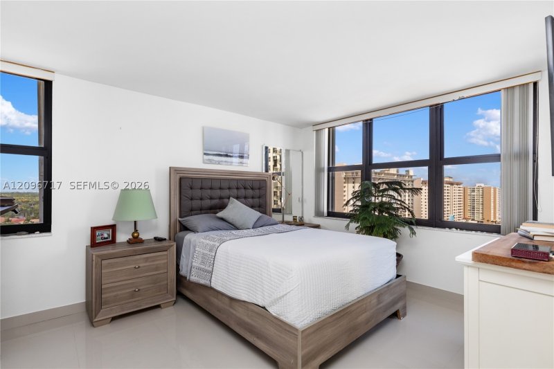Property photo # 8