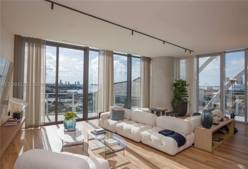 Comprar apartamento no Casa Bella 206