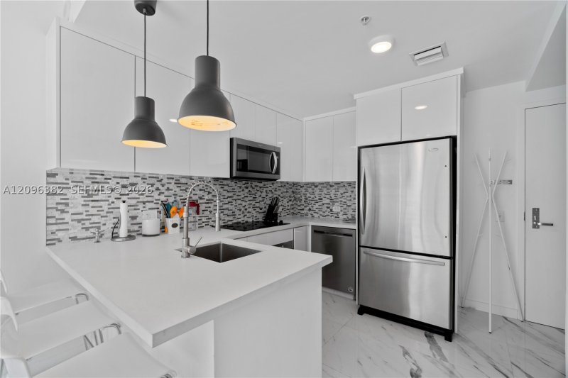 Alquiler de apartamento en Aston Martin Residences T-1411