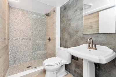 Property photo # 6