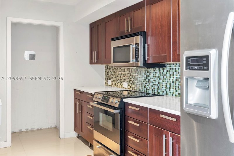Property photo # 2