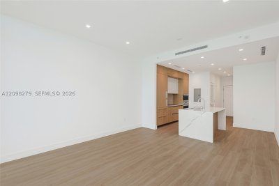 Aluguel de apartamento no One Park Tower by Turnberry 610