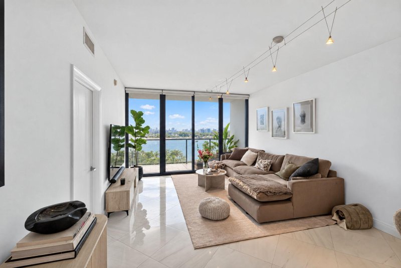 Comprar apartamento en Blue Condominium 1008