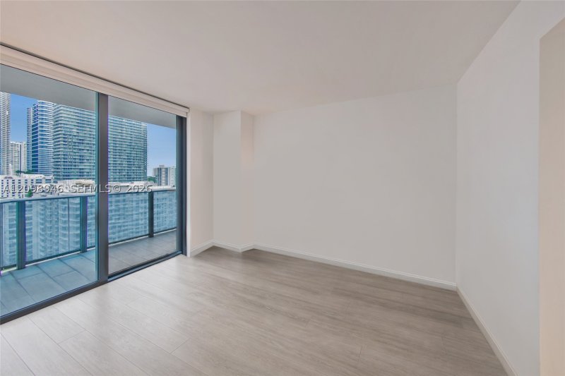 Alquiler de apartamento en Brickell Heights East 1604