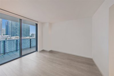 Alquiler de apartamento en Brickell Heights East 1604