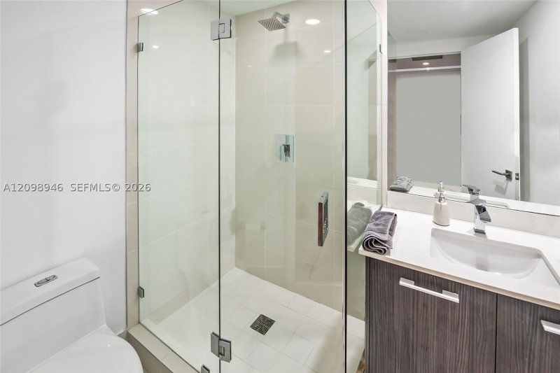 Alquiler de apartamento en Brickell Heights East 1604